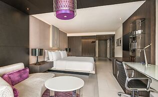 Hilton Bangkok Suvarnabhumi Golf Resort & Spa
