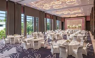 Hilton Bangkok Suvarnabhumi Golf Resort & Spa
