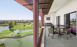 Hilton Bangkok Suvarnabhumi Golf Resort & Spa