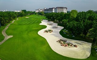 Hilton Bangkok Suvarnabhumi Golf Resort & Spa