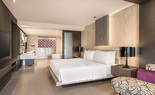 Hilton Bangkok Suvarnabhumi Golf Resort & Spa