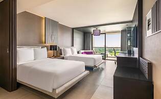 Hilton Bangkok Suvarnabhumi Golf Resort & Spa