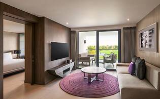 Hilton Bangkok Suvarnabhumi Golf Resort & Spa