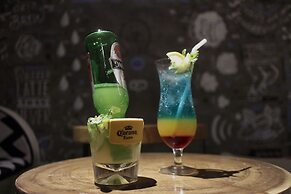 G Suites Hotel by AMITHYA