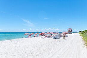 Churchill Suites Monte Carlo Miami Beach