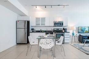 Churchill Suites Monte Carlo Miami Beach