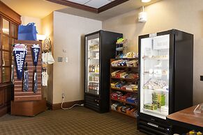 Hillsdale College Dow Hotel and Conference Center
