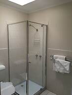 Airport Tourist Village Melbourne