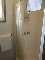 Airport Tourist Village Melbourne