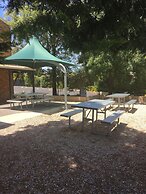 Airport Tourist Village Melbourne