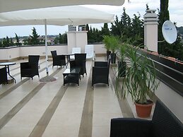 Hotel Villa Karda