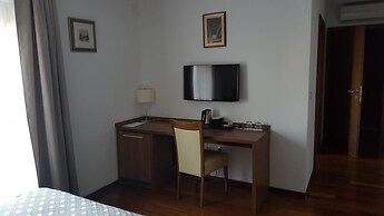 Hotel Villa Karda