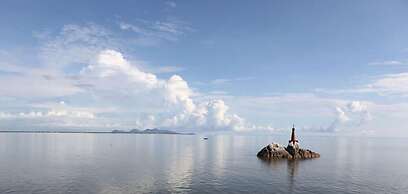 Blue Zebra Island Lodge