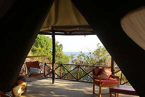 Blue Zebra Island Lodge