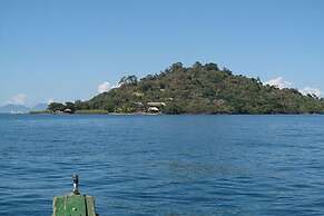 Blue Zebra Island Lodge