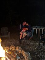 Pine Tree Motel & Cabins