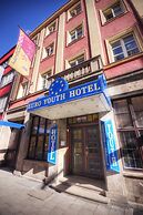Euro Youth Hotel