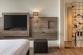 MOXY Milan Malpensa Airport