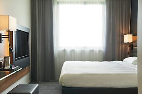 MOXY Milan Malpensa Airport