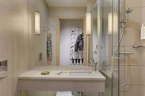 MOXY Milan Malpensa Airport