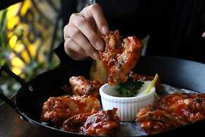 THE 1O1 Yogyakarta Tugu