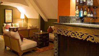 Spice Tree by Turaco