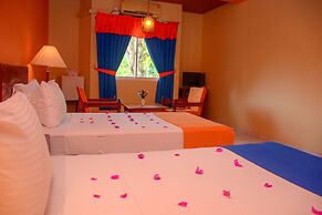 Ratnaloka Tour Inn
