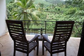Ratnaloka Tour Inn
