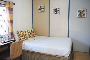 Stay With Me Guesthouse