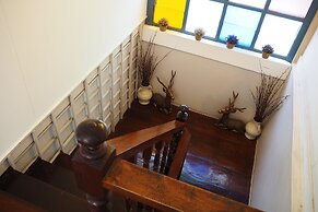 Stay With Me Guesthouse