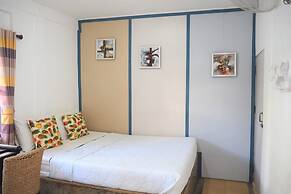 Stay With Me Guesthouse