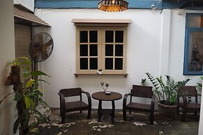 Stay With Me Guesthouse