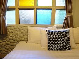 Stay With Me Guesthouse
