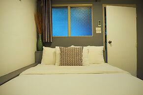 Stay With Me Guesthouse