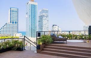 Lighthouse by Brown Hotels