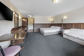 Elizabethan Lodge