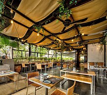 DoubleTree by Hilton Hotel Santiago - Vitacura