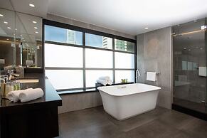DoubleTree by Hilton Hotel Santiago - Vitacura