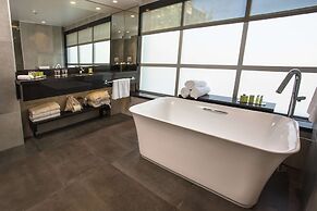 DoubleTree by Hilton Hotel Santiago - Vitacura