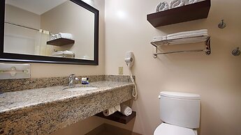 Best Western Plus Finger Lakes Inn & Suites