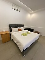 Chrome Hotel & Resort Solo