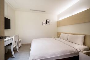 We Meet Taipei Hotel