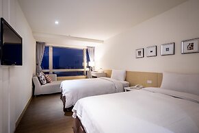 We Meet Taipei Hotel