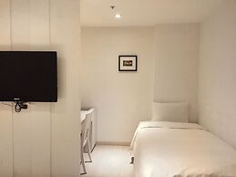 We Meet Taipei Hotel