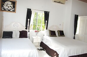 Celebrity Villa Jamaica