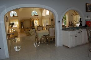 Celebrity Villa Jamaica