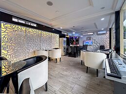 Parkview Astoria Hotel