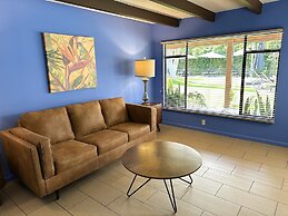 Vista Grande Resort - A Gay Men's Resort