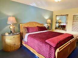 Vista Grande Resort - A Gay Men's Resort