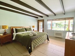 Vista Grande Resort - A Gay Men's Resort